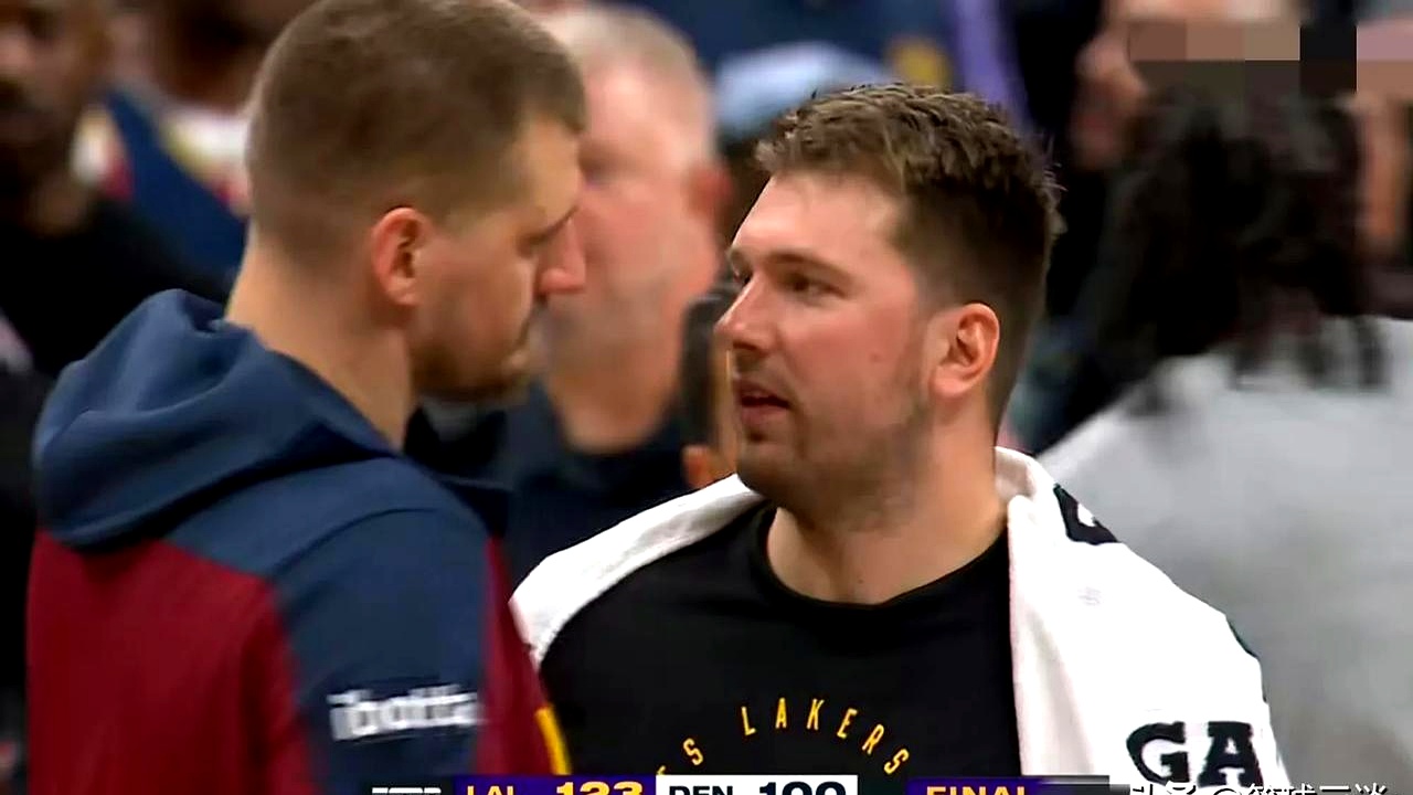 包含Scout焦点对战，东契奇与80激战德国队分钟，险胜胜负难料！的词条